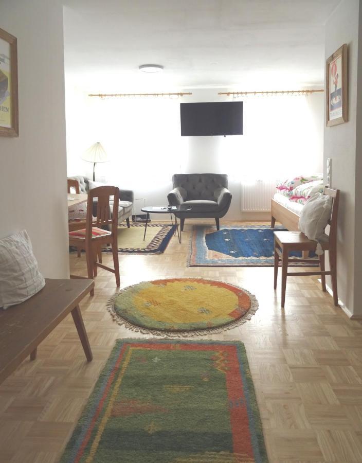 Homely Apartment In The Center With Garden View Гмунден Экстерьер фото
